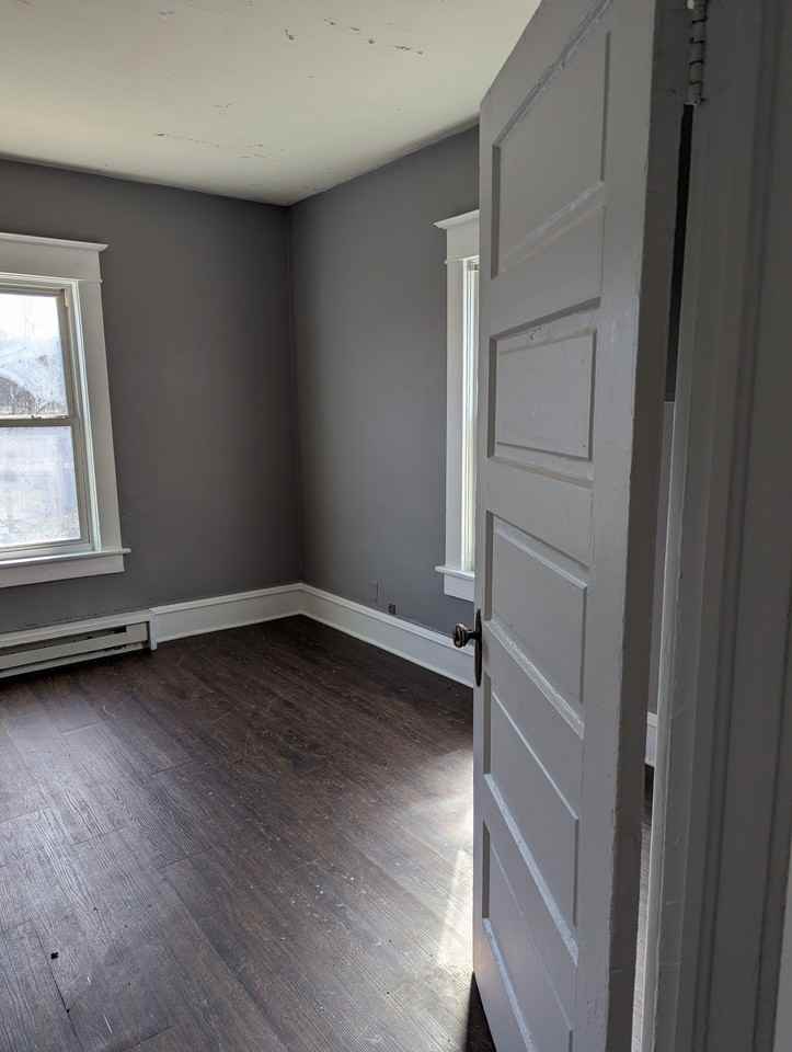 473 Crescent StreetApt 2 #2 - Photo 2 of 8