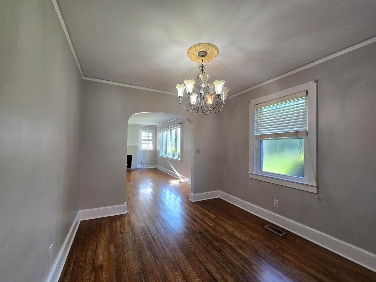 13 Wactor St - Photo 3 of 22