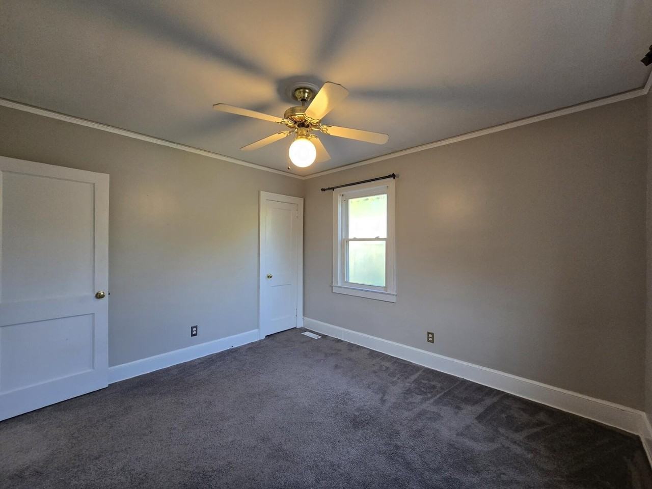 13 Wactor St - Photo 6 of 22