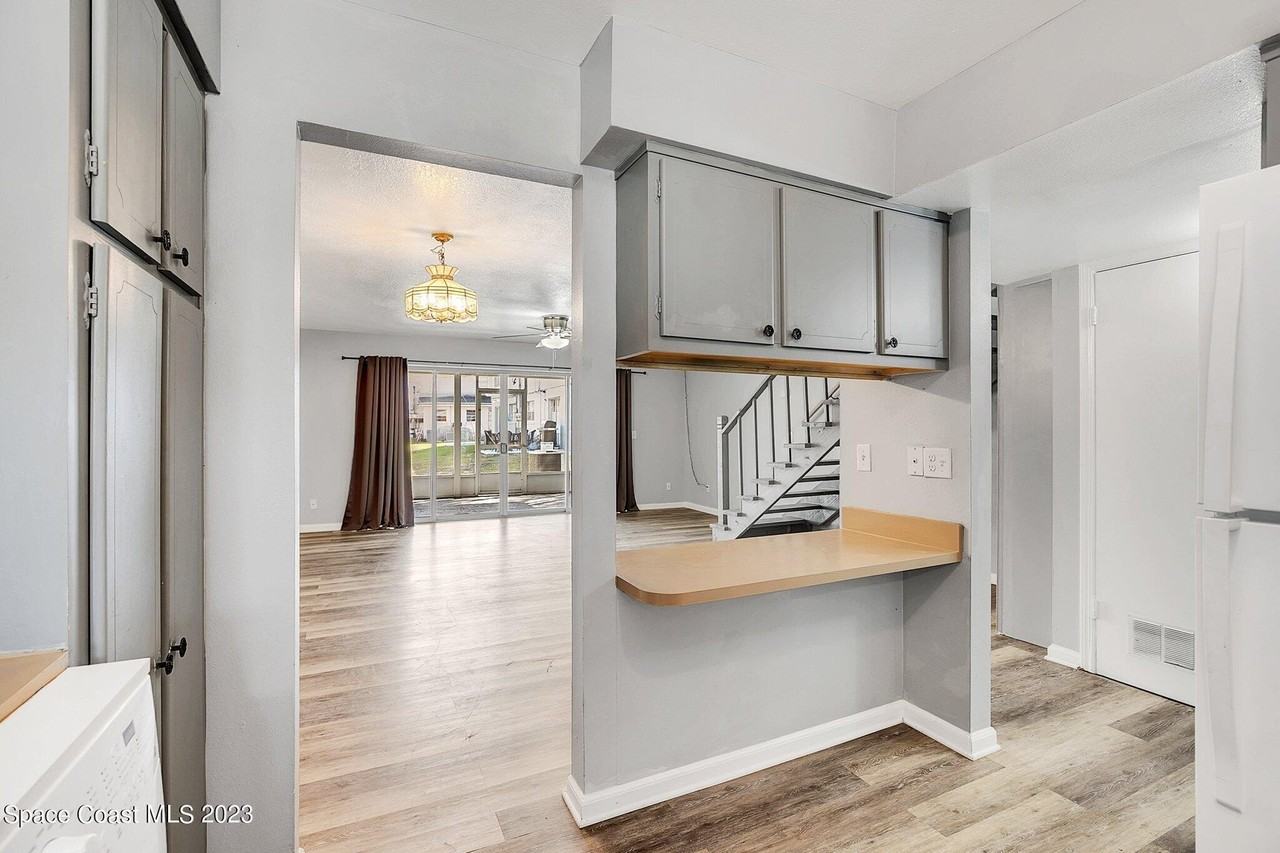 4111 Raney Rd #2 - Photo 5 of 16