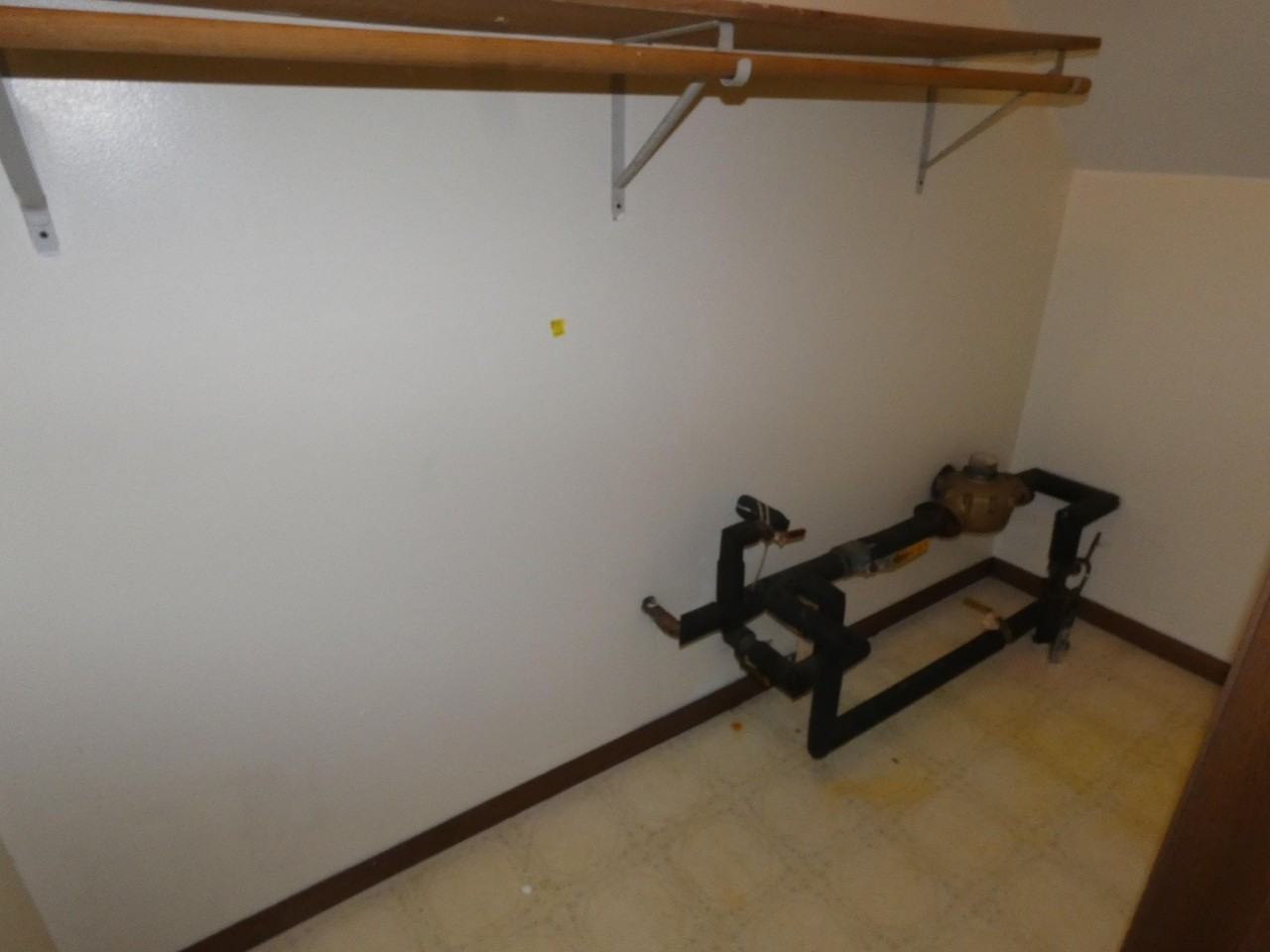 303 New Well Rd - Photo 3 of 12