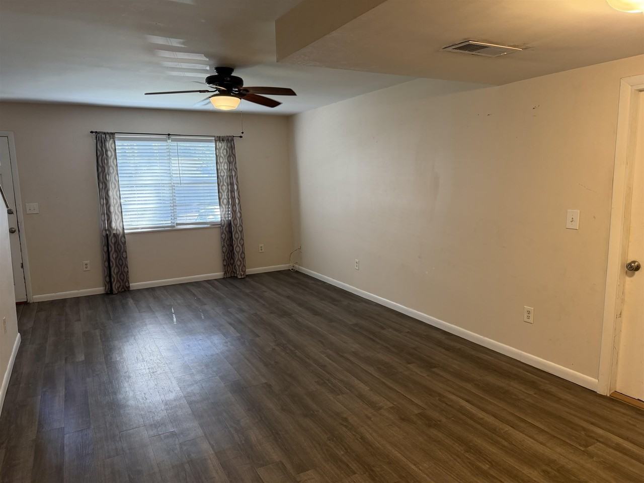 24 Atlantic Oaks Cir #A - Photo 3 of 12