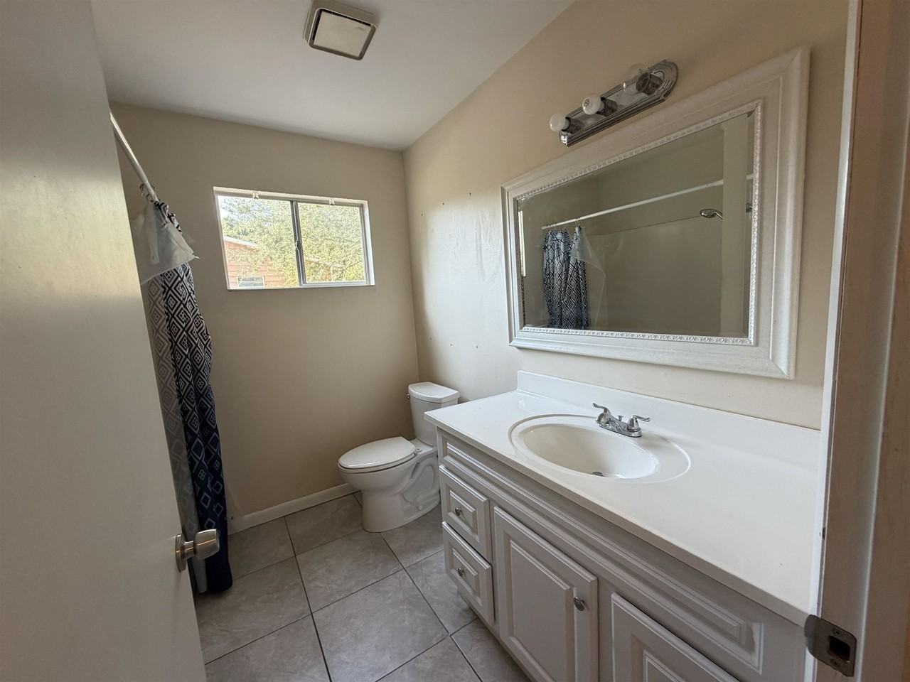 24 Atlantic Oaks Cir #A - Photo 7 of 12