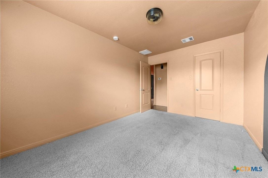 3409 Greyfriar Dr - Photo 4 of 24