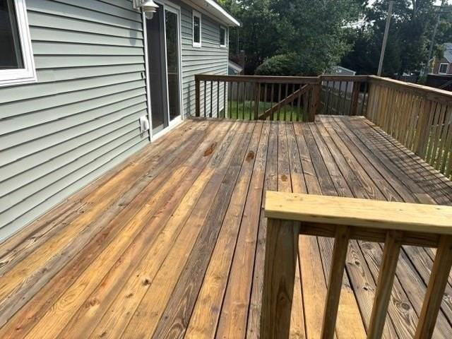 20 Colonial Rd - Photo 3 of 19