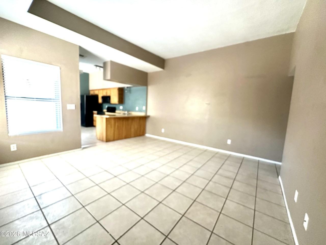 4453 W Pyracantha Dr - Photo 2 of 18