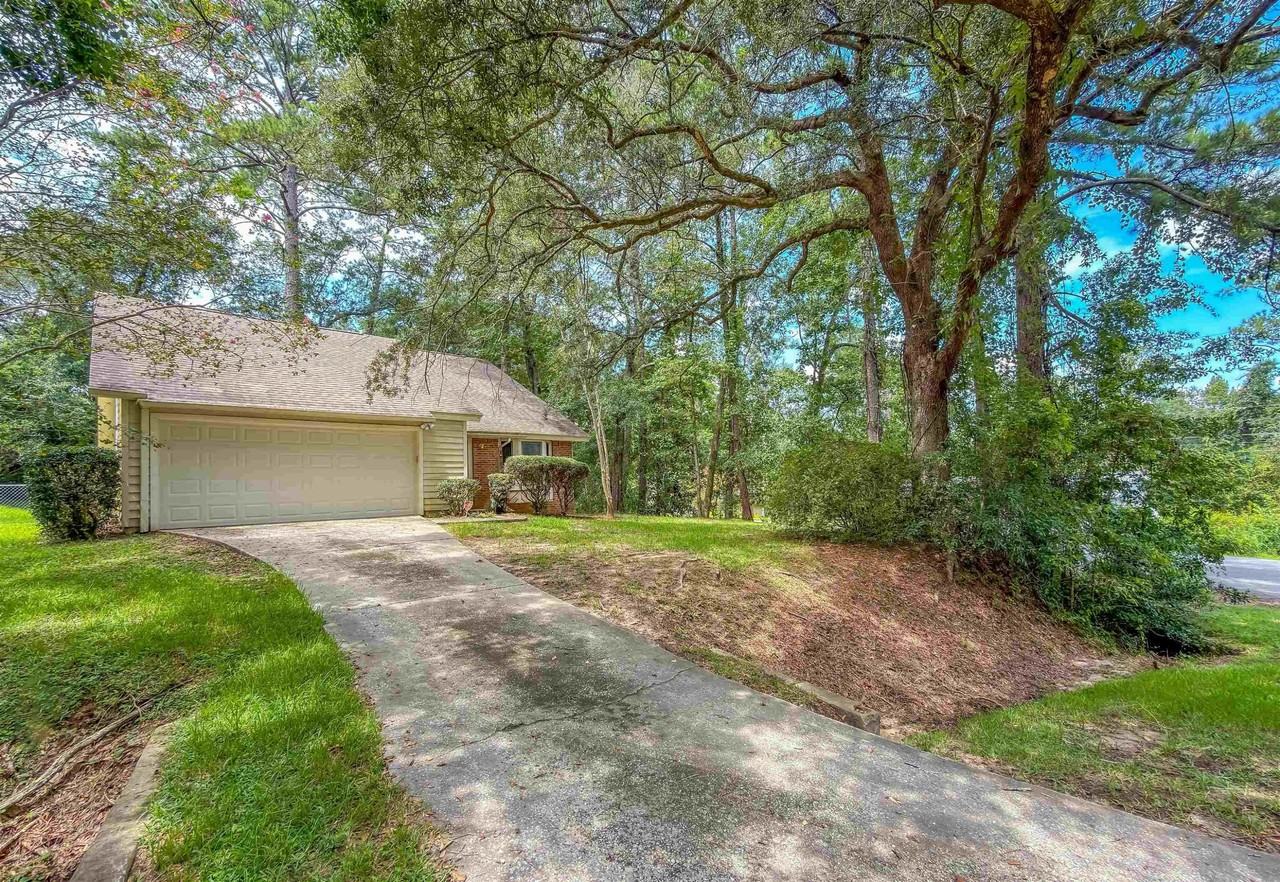 3200 Langley Cir - Photo 2 of 22