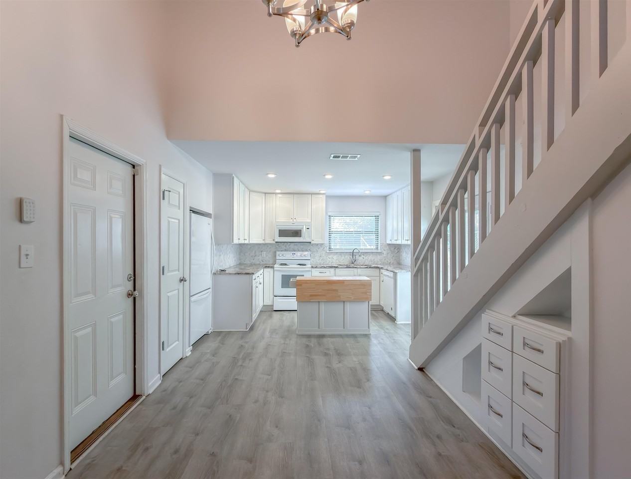 3200 Langley Cir - Photo 6 of 22