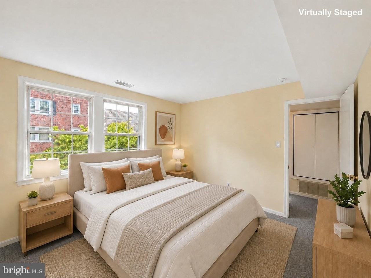 3823 W St Se #201 - Photo 3 of 12