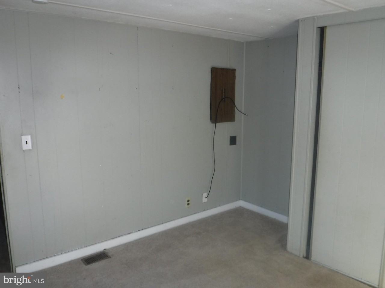 53 Shamrock Ave - Photo 7 of 28