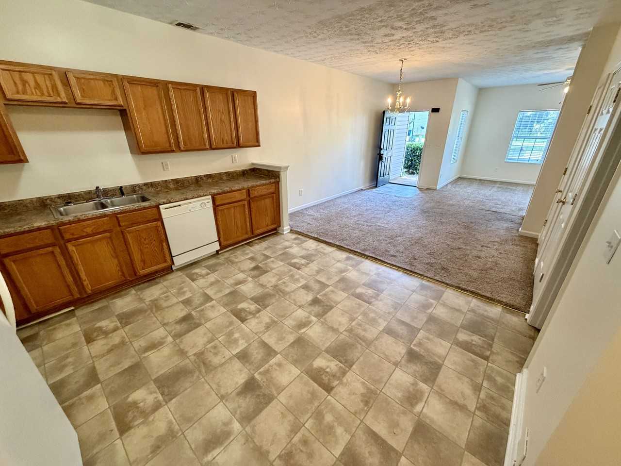 2510 Marlin Dr #1 - Photo 2 of 21