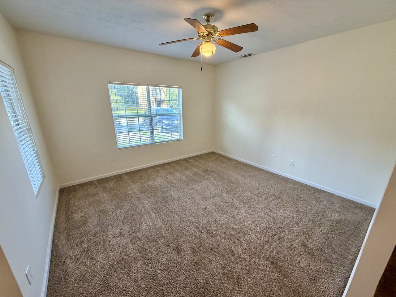 2510 Marlin Dr #1 - Photo 4 of 21