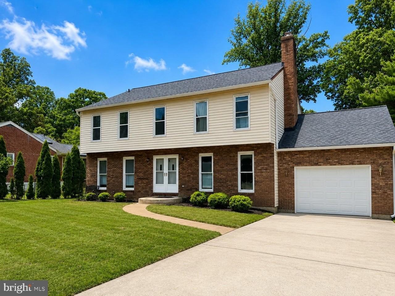 3512 N Chatham Rd - Photo 3 of 5