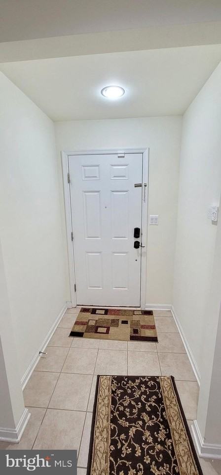 2873 Burrows Ln - Photo 5 of 30