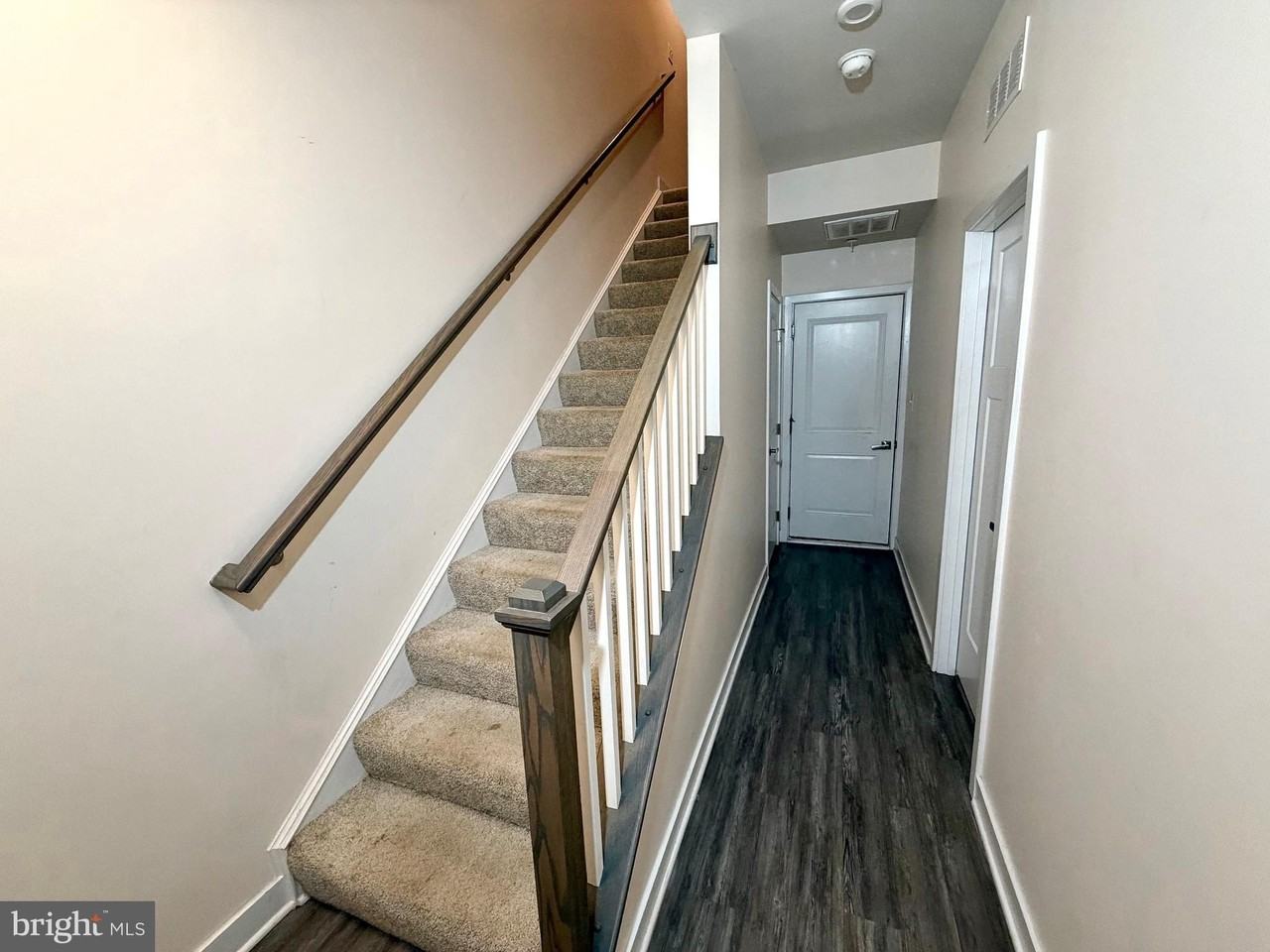 4812 Crest View Dr - Photo 3 of 50