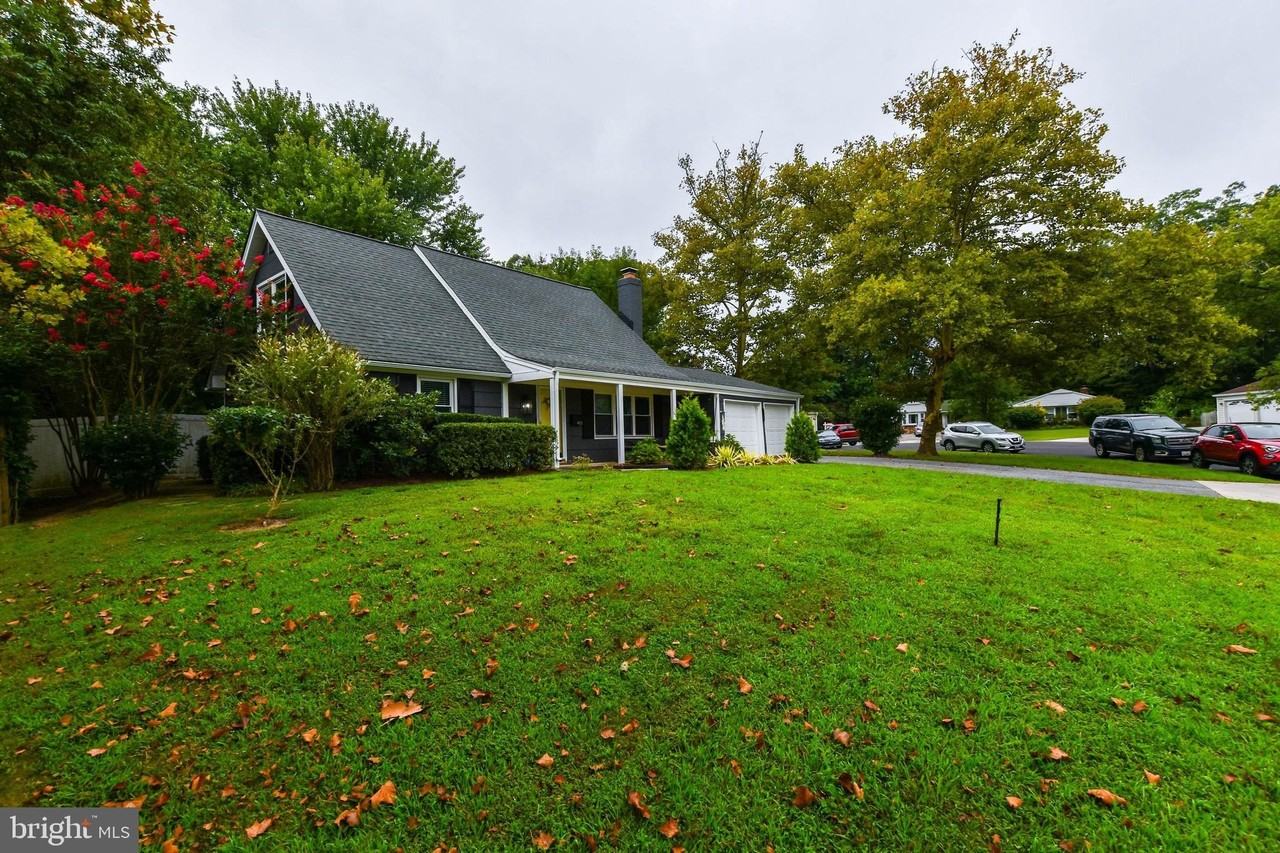 4105 Yardley Ct - Photo 6 of 50