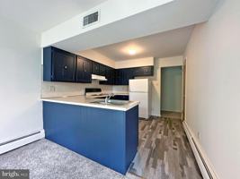 featured image of 923 Washington St #204