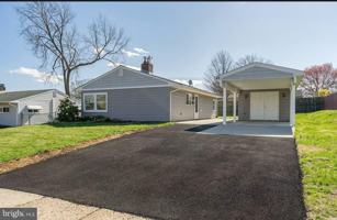 featured image of 49 Mistletoe Ln