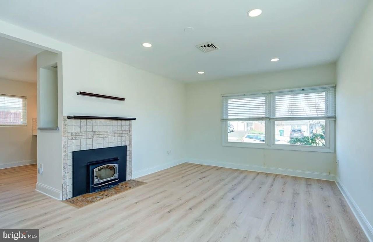 49 Mistletoe Ln - Photo 2 of 17