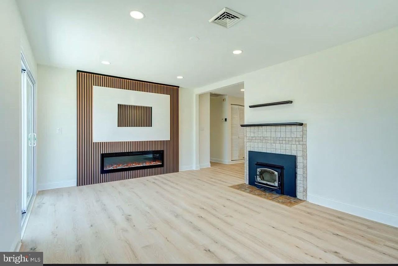 49 Mistletoe Ln - Photo 3 of 17