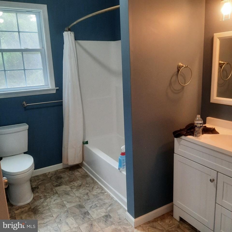 8060 Easton Rd - Photo 5 of 10
