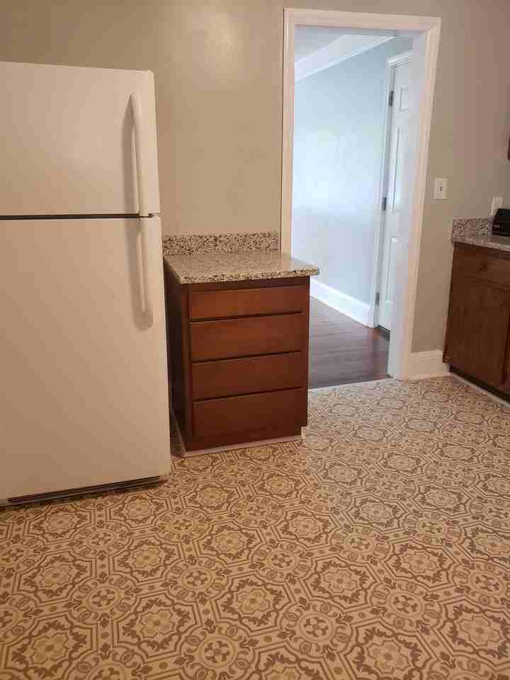 1404 8th Ave #4 - Photo 4 of 12