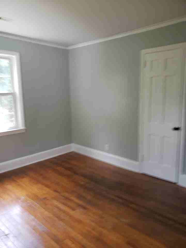 1404 8th Ave #4 - Photo 5 of 12