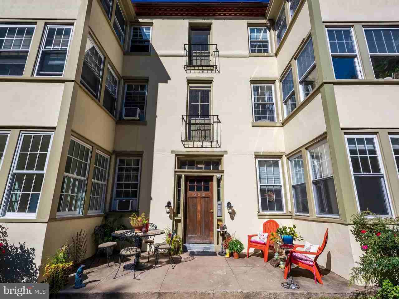 605 W Miner St #1E - Photo 6 of 39