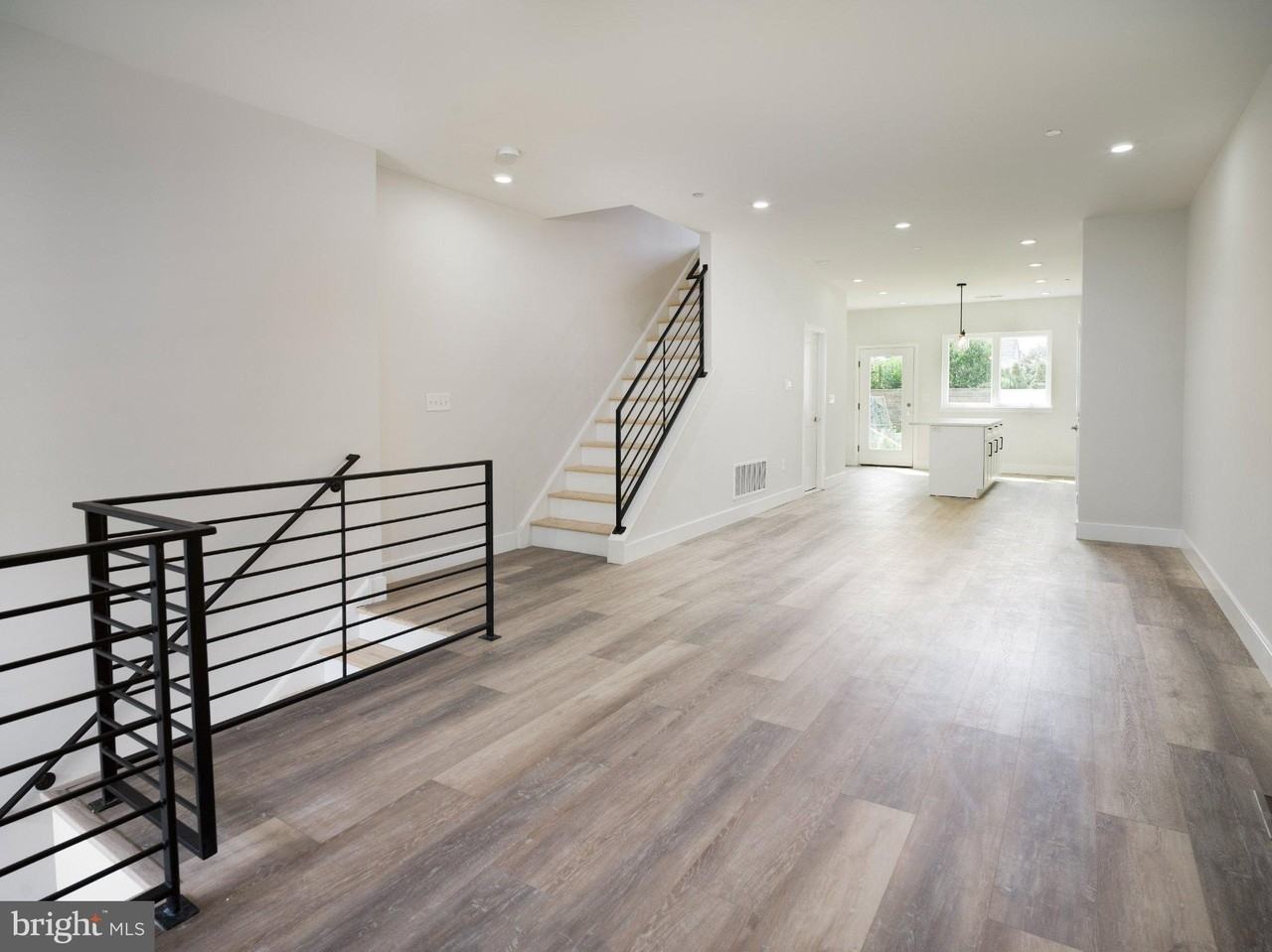 303 Fountain St - Photo 6 of 38