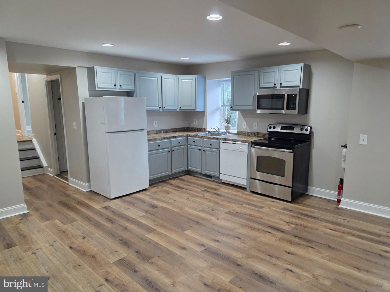 4338 Cresson St #1stFL - Photo 7 of 30