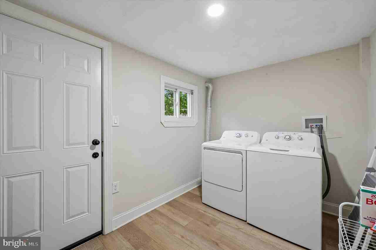 5512 Master St - Photo 7 of 25