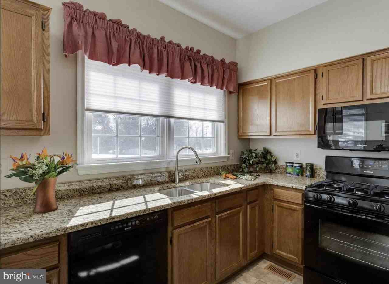 5511 Village Center Dr - Photo 2 of 12