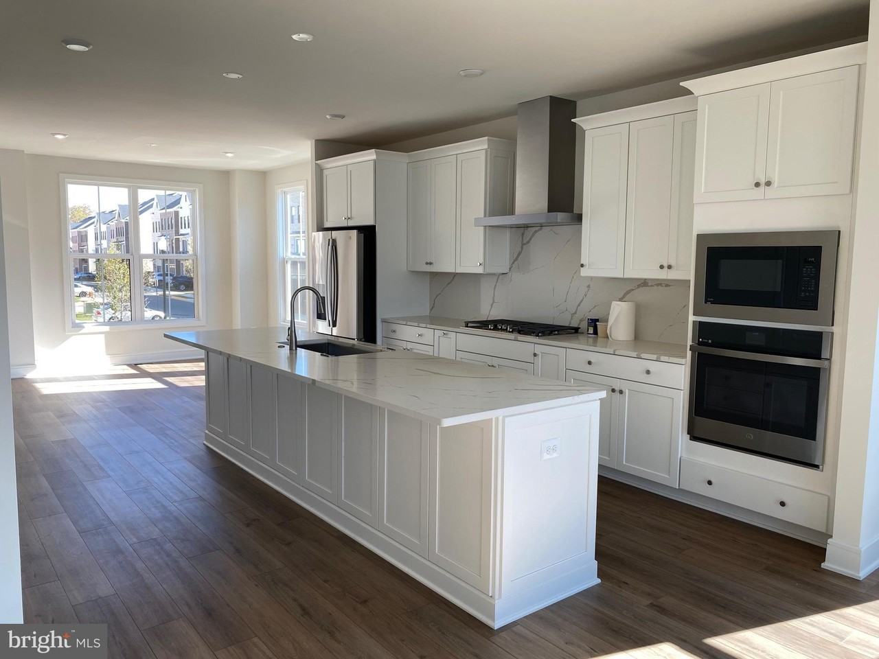 23083 SOARING Terrace - Photo 4 of 15