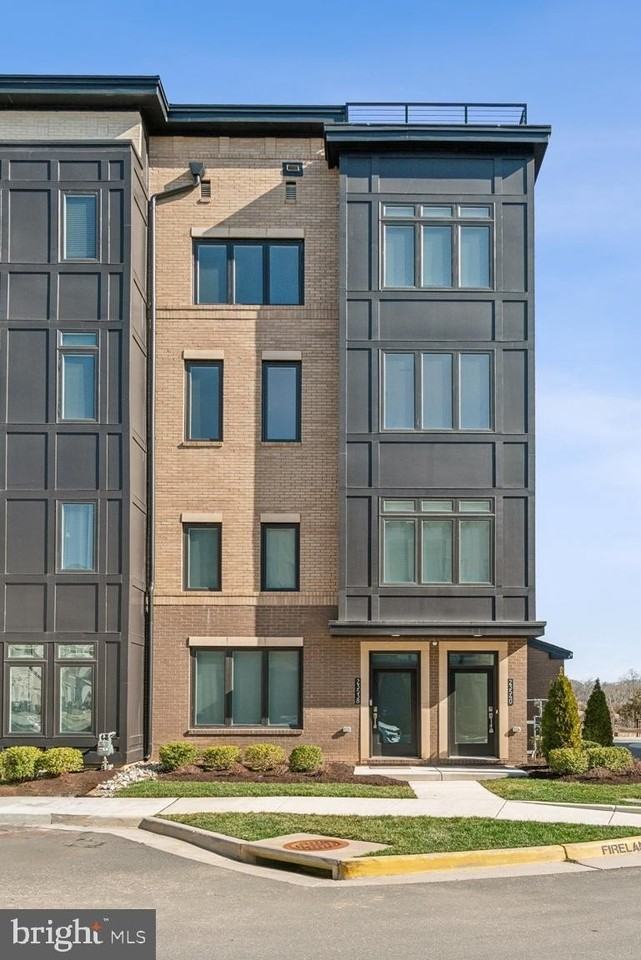 23540 Neersville Corner Ter - Photo 4 of 40