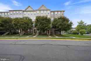 15555 John Diskin Cir - Photo 1 of 1
