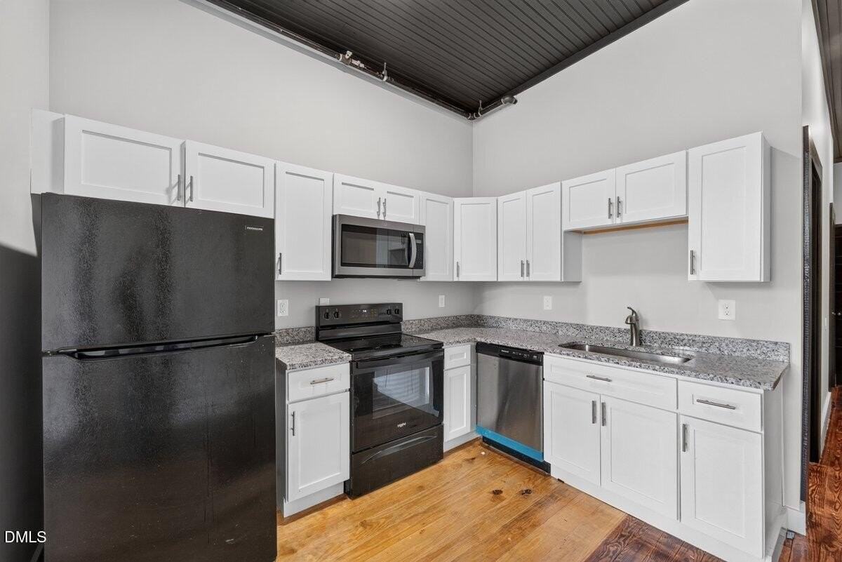 202 S Main St #214 - Photo 2 of 14