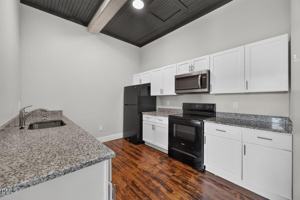 featured image of 202 S Main St #213