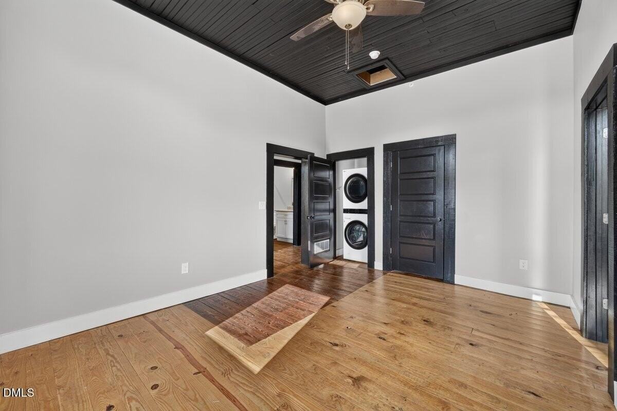 202 S Main St #213 - Photo 3 of 18