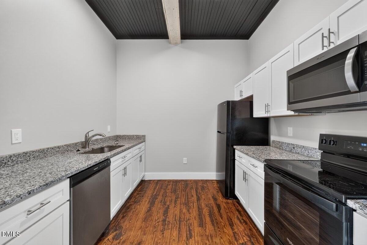 202 S Main St #213 - Photo 4 of 18