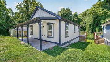 featured image of 403 Spring Ct