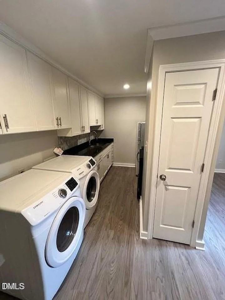 909 E Davie St #8 - Photo 2 of 4