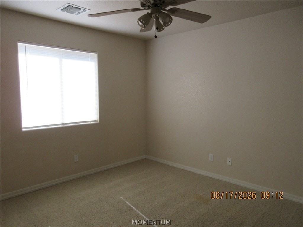2986 N Stewart St - Photo 4 of 12
