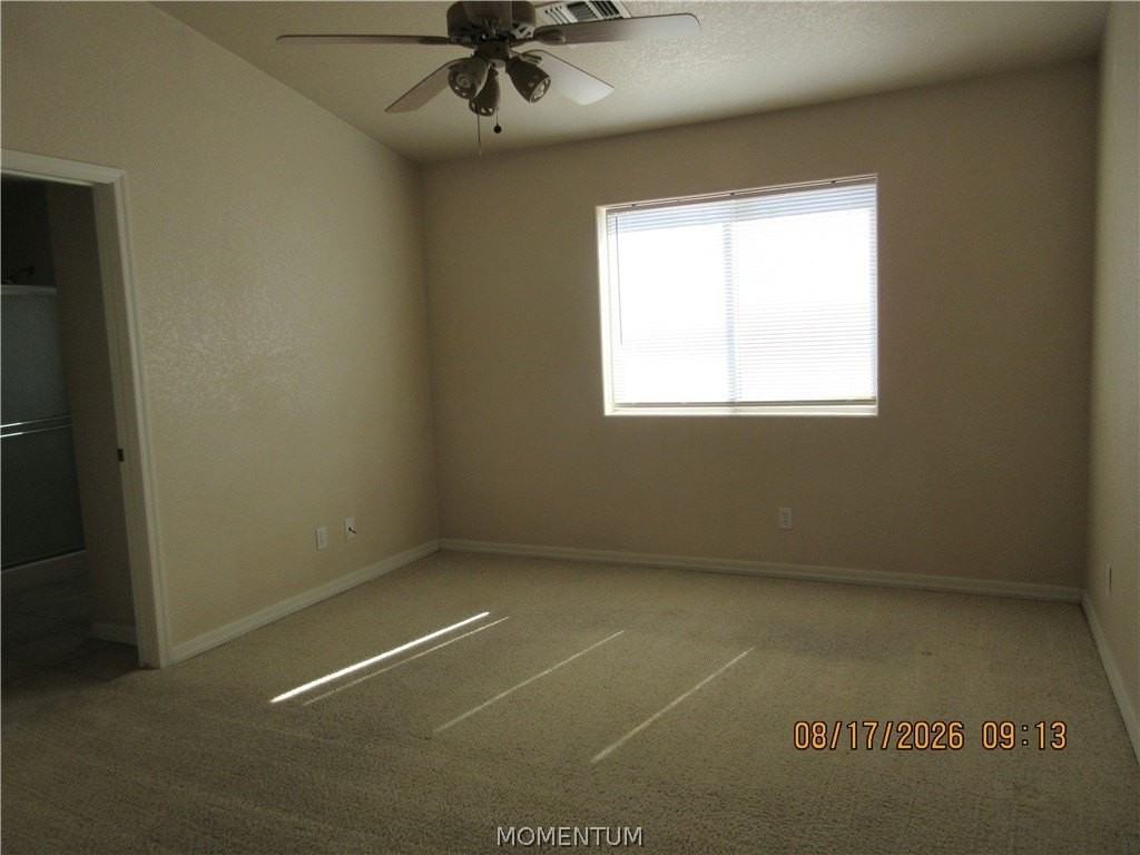 2986 N Stewart St - Photo 7 of 12
