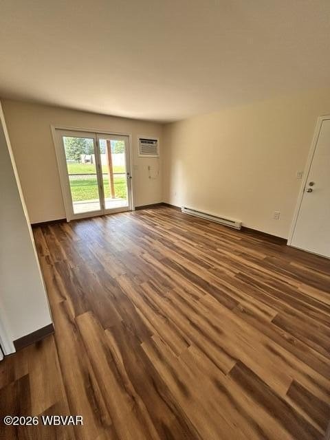 322 S Alley #4 - Photo 2 of 12