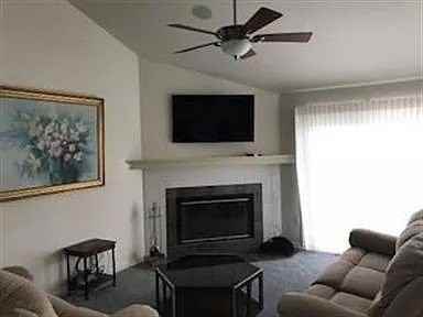 320 Lakeside Dr N - Photo 6 of 25