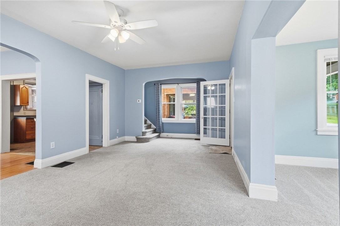 307 Ambridge Ave - Photo 3 of 24