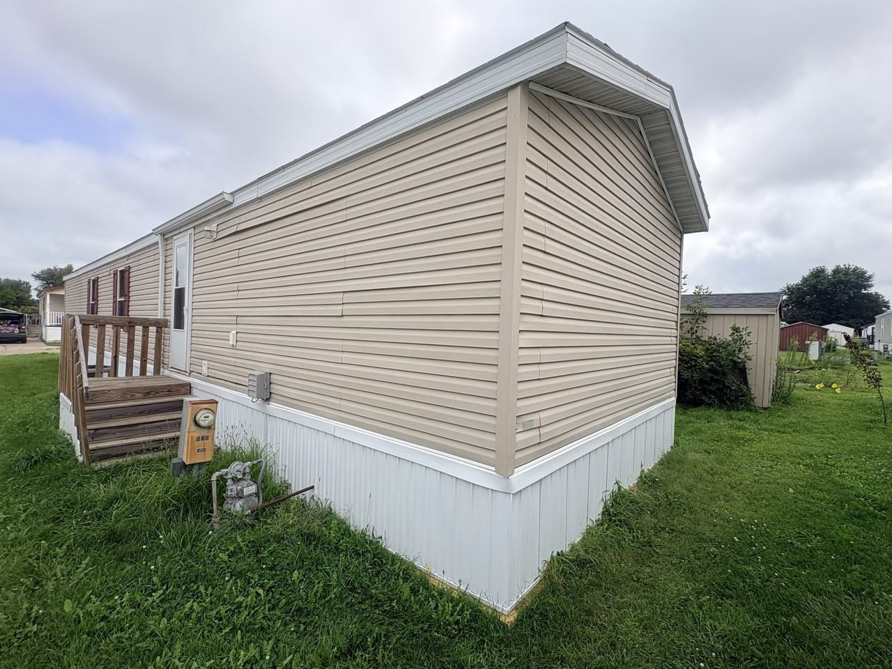 319 Se Spring Park Dr #176 - Photo 3 of 22