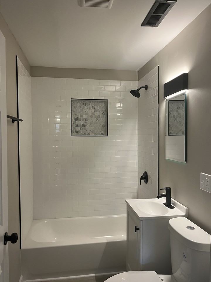 420 S Wheatland Ave #1 - Photo 3 of 10