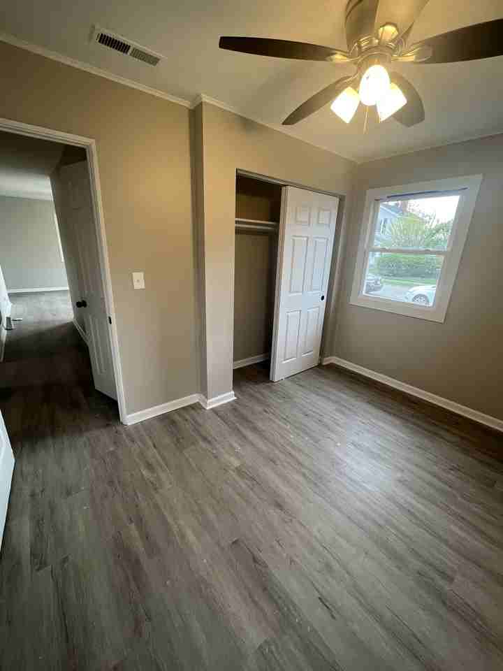 420 S Wheatland Ave #1 - Photo 7 of 10
