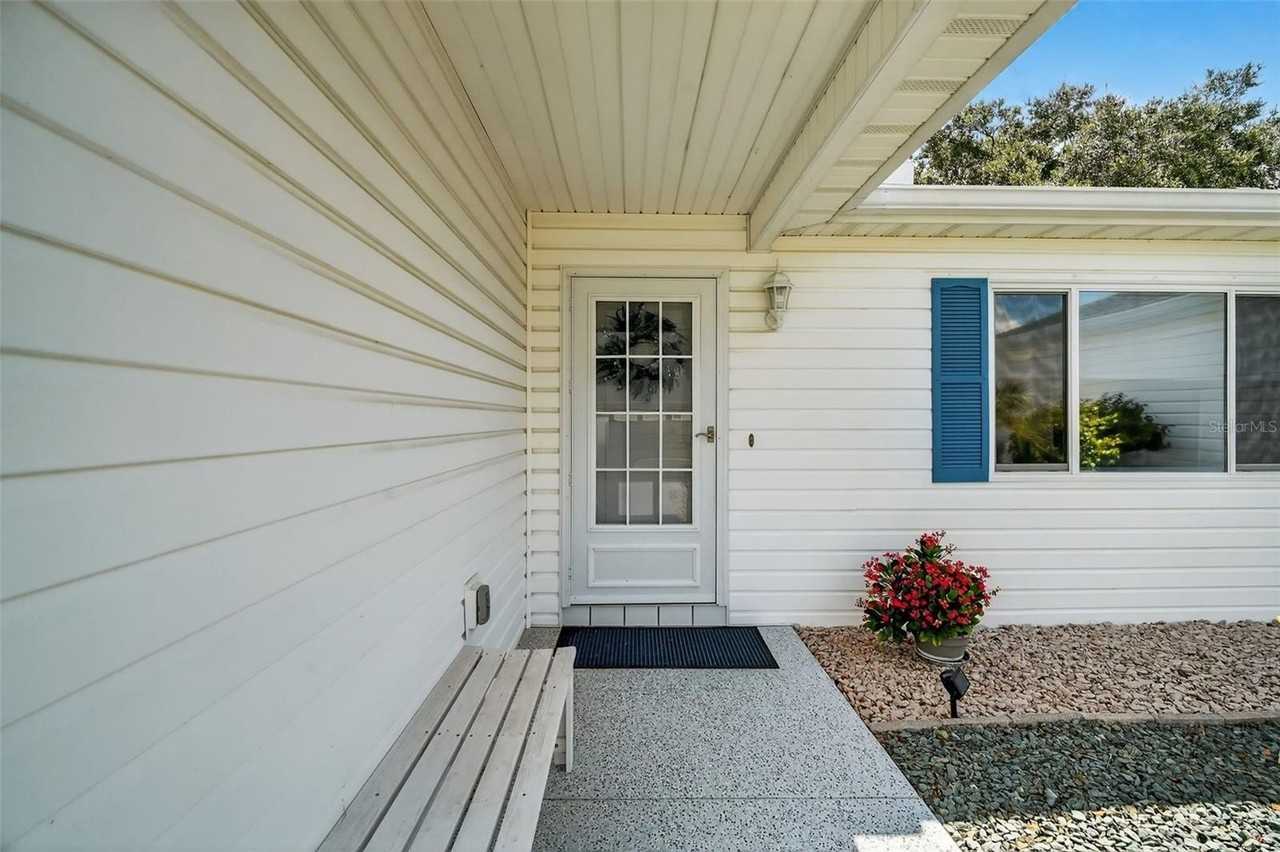 17551 Se 96th Ct - Photo 4 of 28